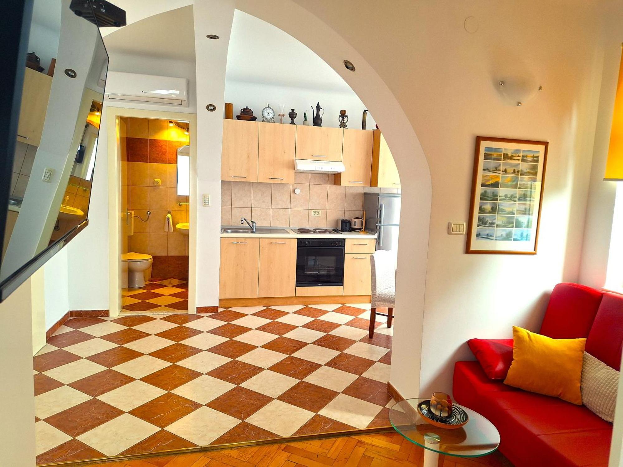 Sunny Center Apartment Split Chambre photo